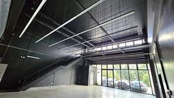 REVV (D22), Factory #553653701